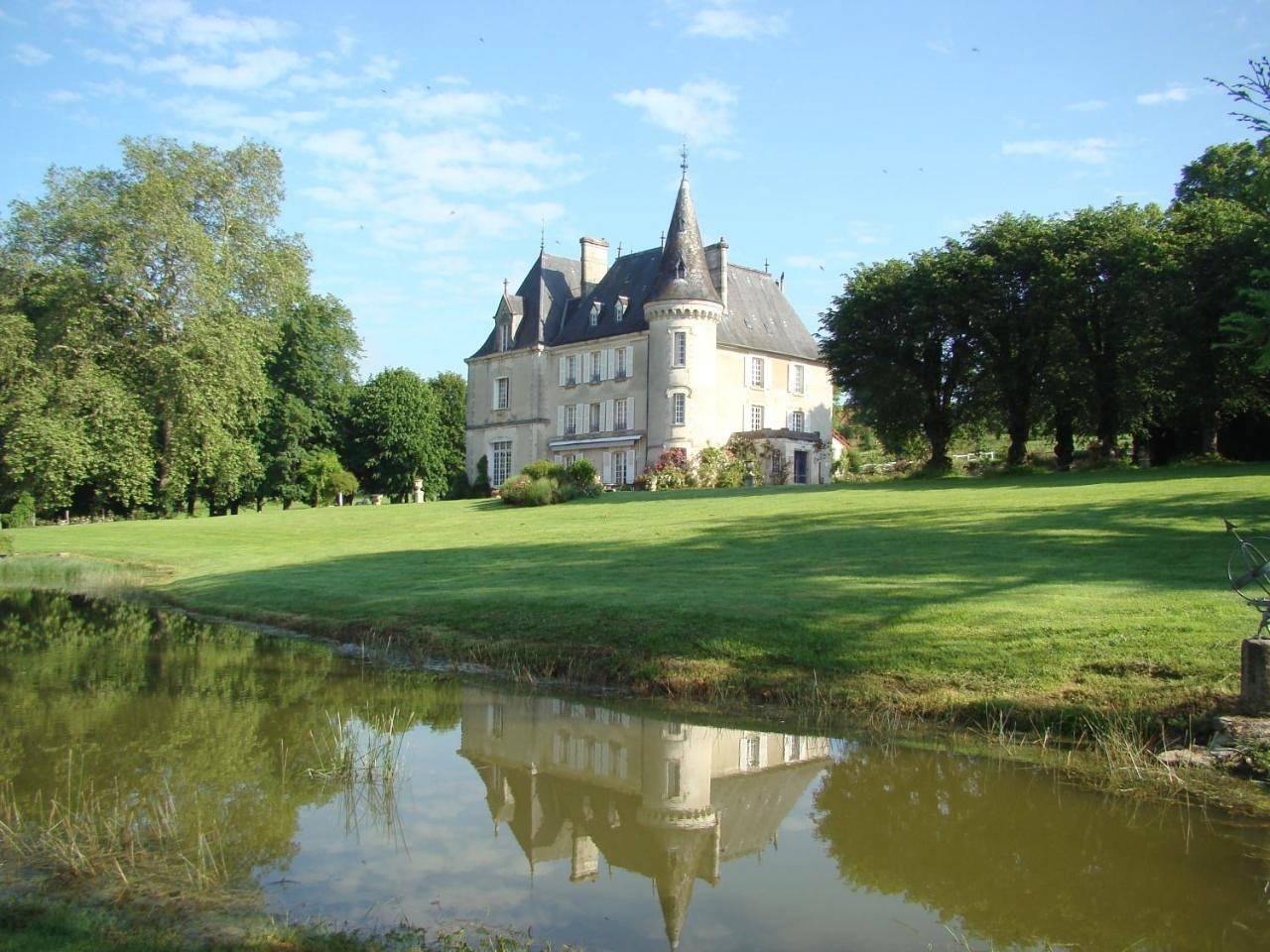 Château de la Chabroulie in Isle (Limoges), Région de Limoges
