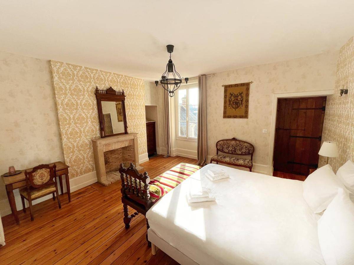 La Maison Voyage Bed and Breakfast in Onzain, Région de Blois
