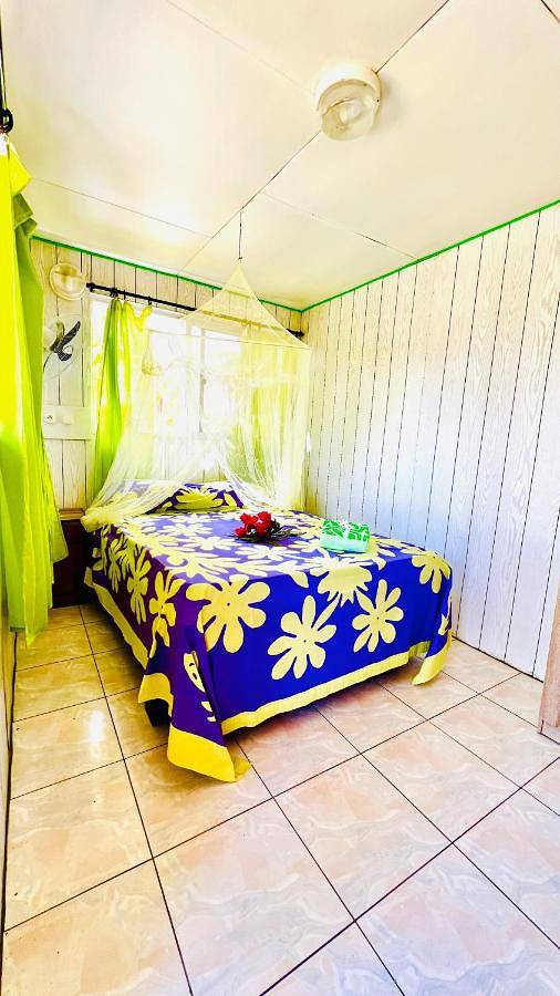 Location de vacances pour 4 personnes, avec jardin, animaux acceptés dans Avatoru - 2