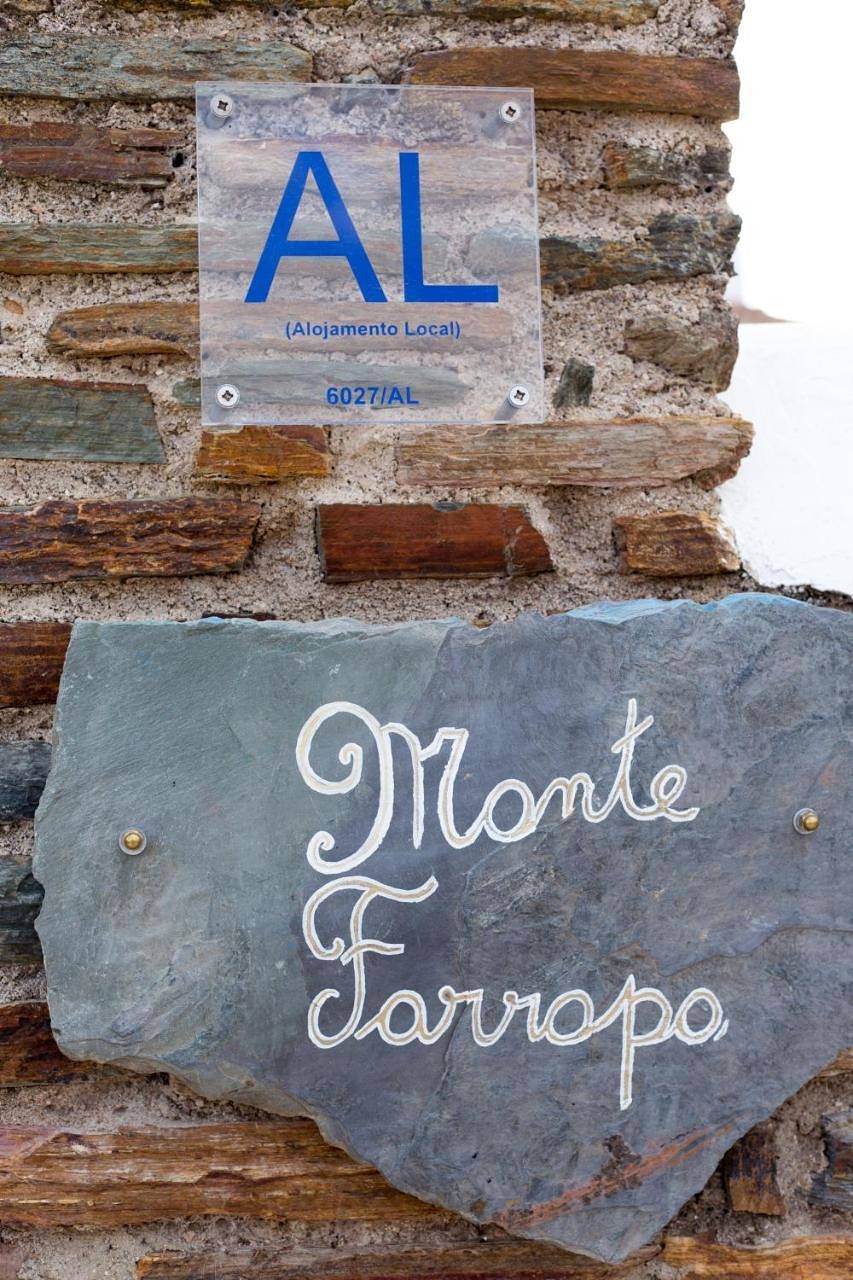 Monte Farropo in Praia Fluvial de Monsaraz, Monsaraz