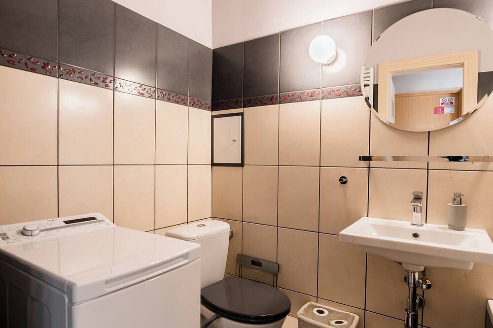 Ganze Wohnung, Wichrowe Wzgórze Charming Apartment in Posen, Großpolen
