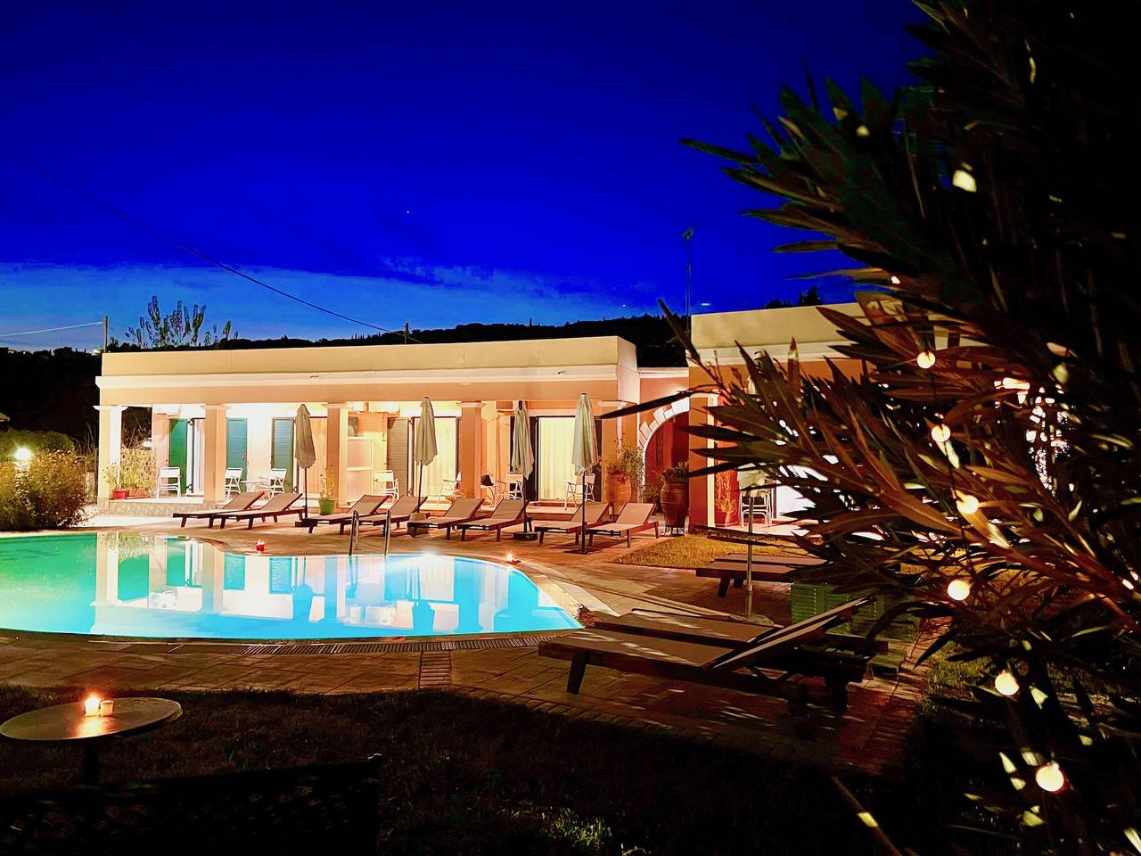 Villa Bougarini with private pool in Corfù