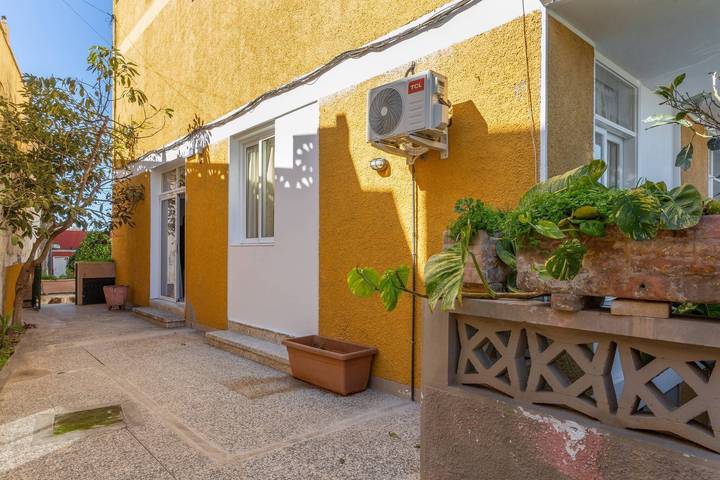 Appartamento intero, Appartamento vacanze 'Ocean Peak Ático' con vista mare, giardino condiviso e Wi-Fi in Los Realejos, Tenerife Nord