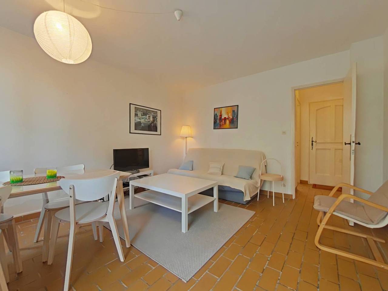Ganze Wohnung, Wohnung mit Garten und Parkplatz nahe Stränden in Hyeres, Parc national Port-Cros