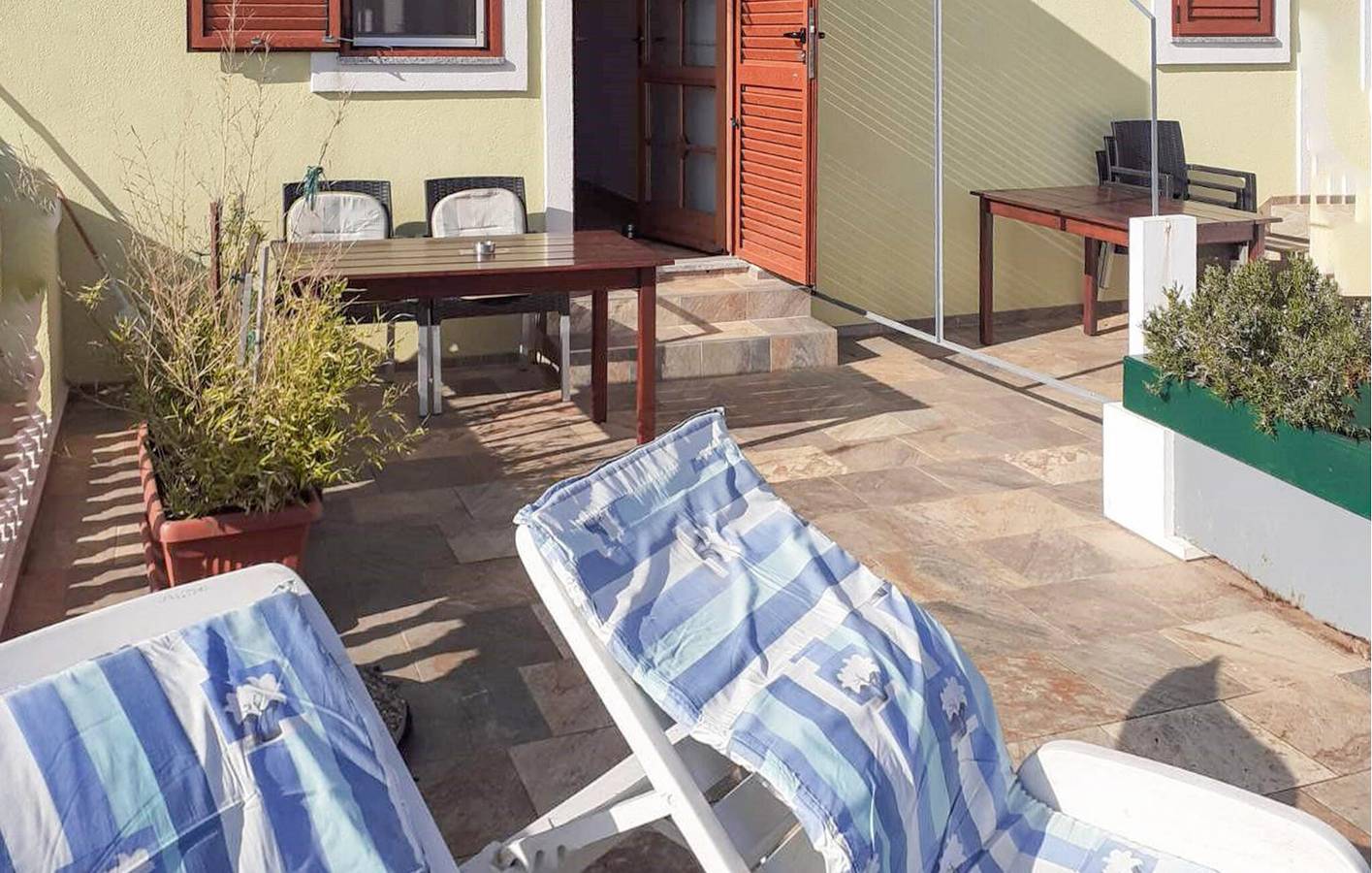 Ganze Ferienwohnung, Ferienwohnung für 4 Personen mit Terrasse in Sali, Dugi Otok