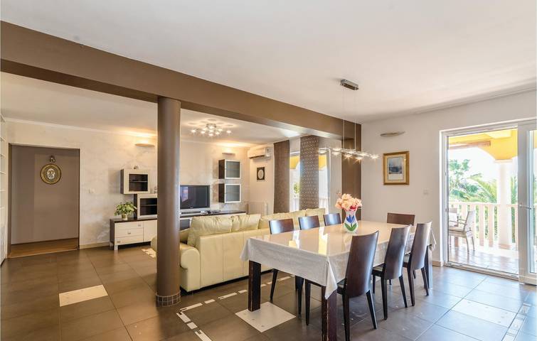 Ferienhaus für 21 Personen, mit Terrasse und Pool, mit Haustier in Zadar - 4