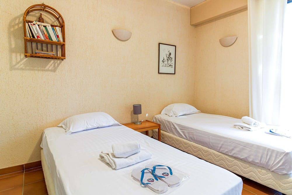 Charming house - Absolute peace  et  private pool in Cap Bénat, Bormes-les-Mimosas