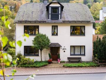 Ferienhaus für 14 Personen, mit Terrasse und Garten in Willingen