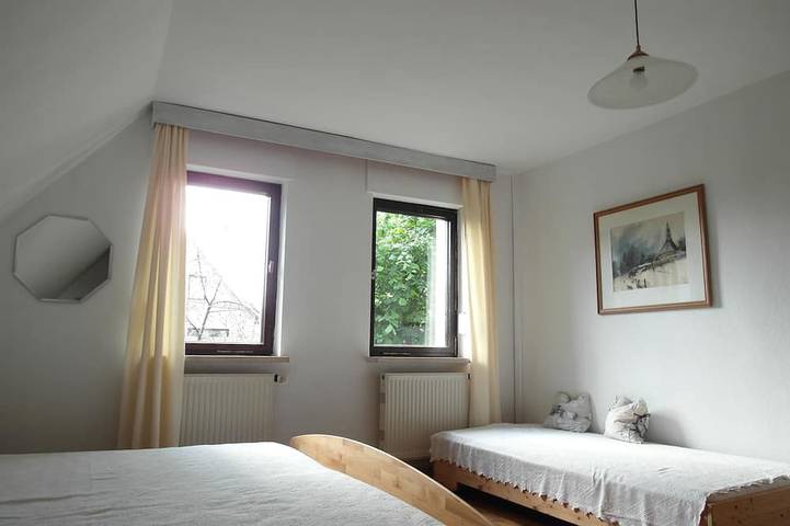Ferienhaus bei Dresden im Grünen Terrasse ruhig  Familienfreundlich Ab 5-10Pers. in Moritzburg, Meißen Region