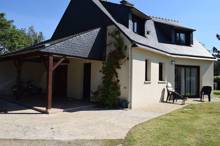 Location de vacances pour 6 personnes, avec Terrasse et Jardin dans Bétahon