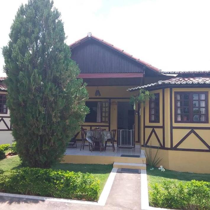 Casas e apartamentos de temporada para 13 pessoas, com piscina e jardim e ainda vista, com animais de estimação em Gravatá