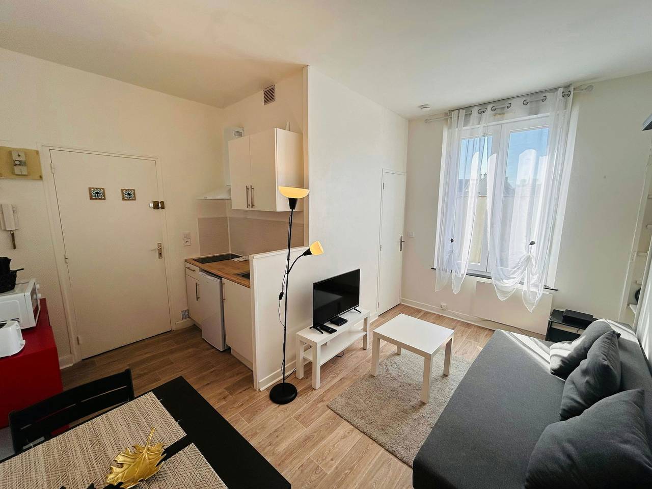 Geheel appartement, Vakantieappartement voor 2 personen in Reims, Marne