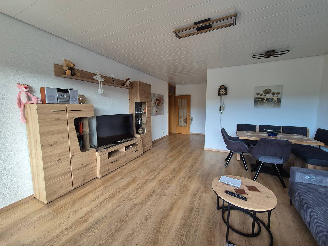 Ganze Wohnung, Apartment „Vacation in Schönwald“ Bergblick, Balkon, Wlan, Hell, hochwertige Ausstattung in Schönwald, Südschwarzwald