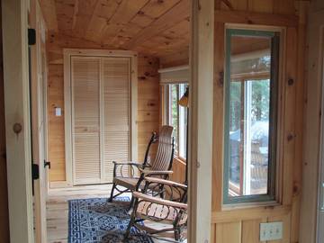 Cabin for 5 Guests in Wolfeboro, Lake Winnipesaukee, Picture 4