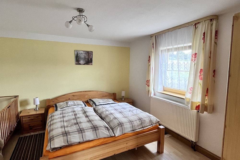 Ferienhaus zum Entspannen, viel Platz zum toben und spielen, Haustier willkommen in Kirchberg im Wald, Ostbayern