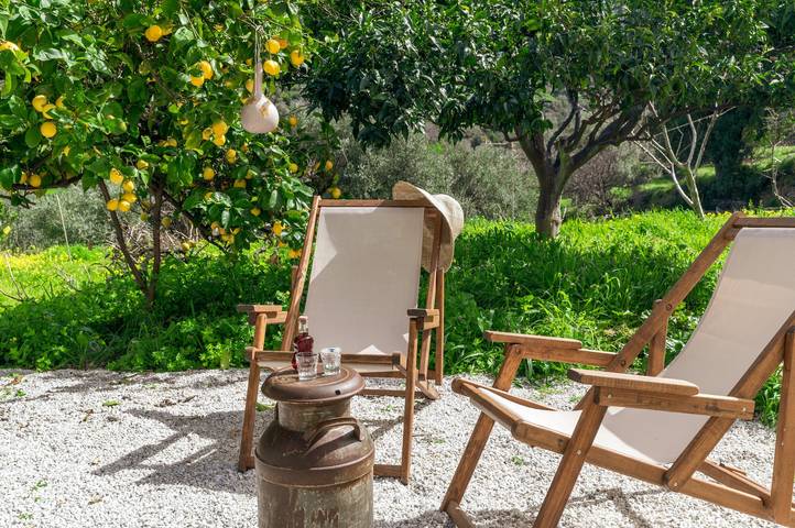 Ferienhaus für 3 Personen, mit Balkon und Garten