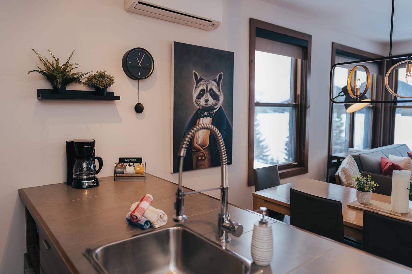 Apartamento entero, Lake Resort Suite  Views   Amenities in Lac-Supérieur, Quebec