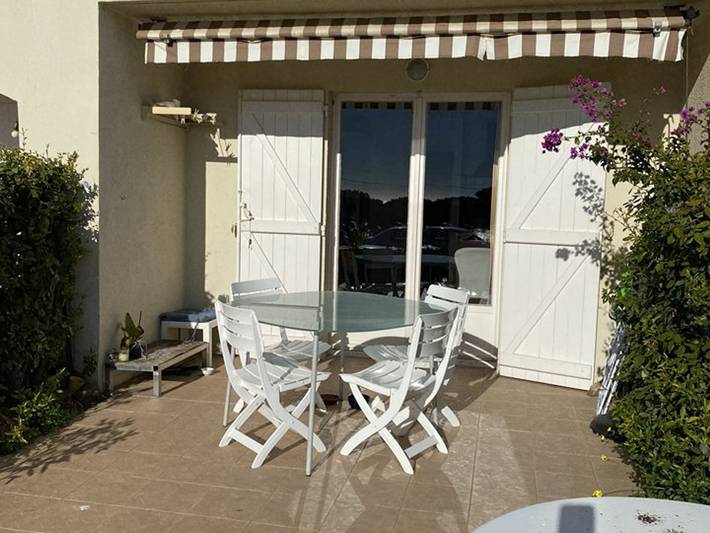 Studio für 4 Personen, mit Pool und Terrasse in Giens - 2