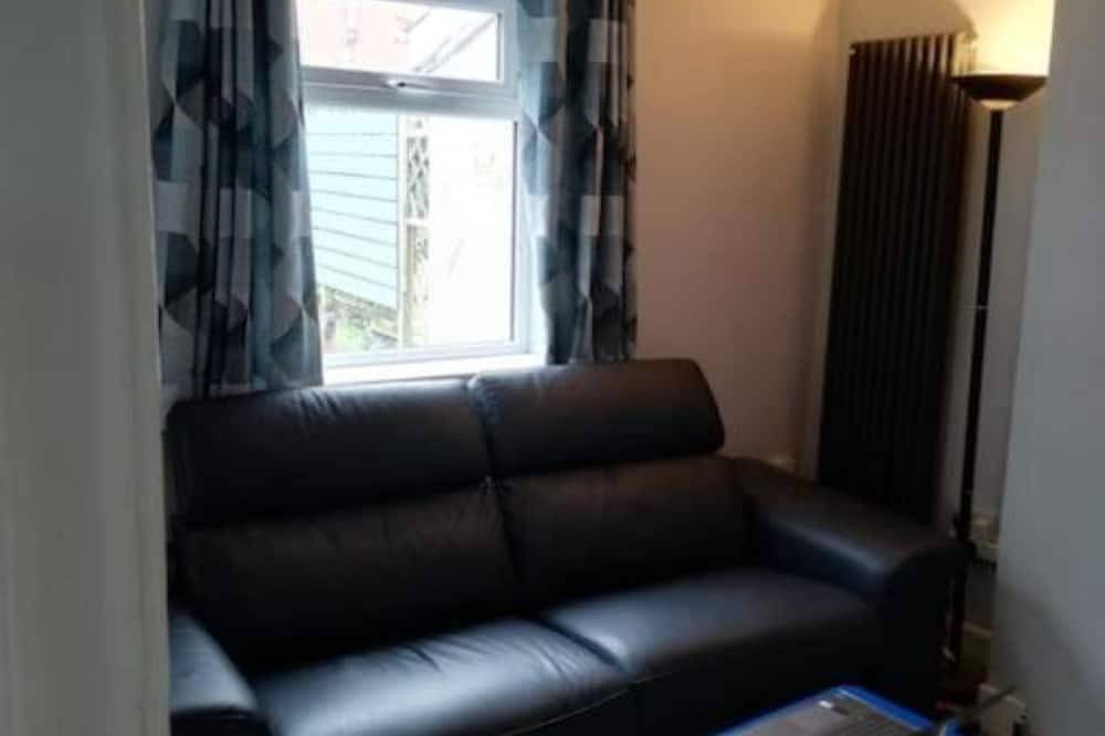 4 Bedroom House to Rent. Two Double Rooms and Two Single Rooms in Belfast, Grafschaft Antrim