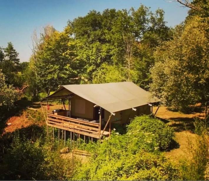 Gîte pour 4 personnes, avec Terrasse et Jardin ainsi que Piscine et Vue sur le lac à Margouët-Meymes