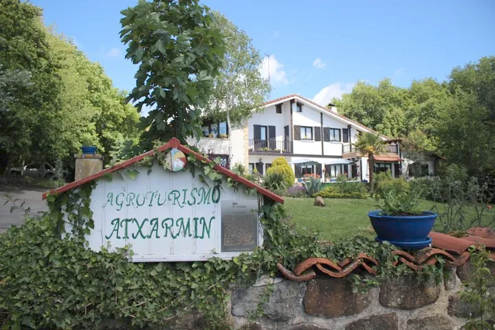 Casa rural para 2 personas, con jardín además de vistas y vistas al lago - 1