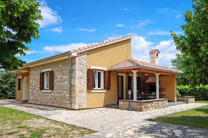 Ferienhaus für 4 Personen, mit Pool, mit Haustier - 1