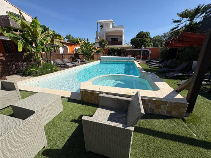 Ferienwohnung für 4 Personen, mit Garten und Sauna sowie Pool und Whirlpool - 1