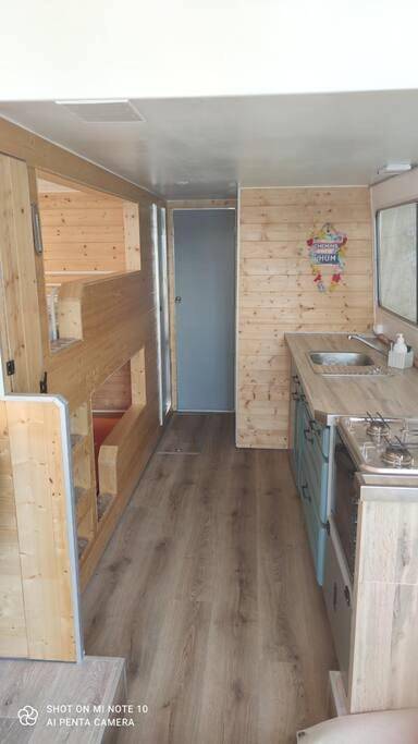 Mobile Home in Briennon, Région de Roanne