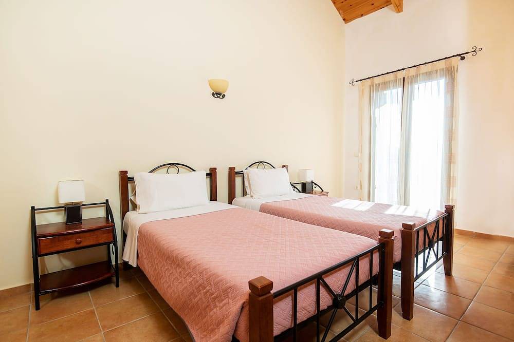 Villa Oleander - Olive Tree Villas in Kipseli, Zakynthos