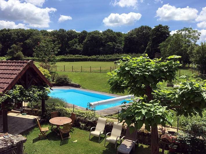 Chambre d’hôte pour 2 personnes, avec jardin et piscine, animaux acceptés en Bourgogne-Franche-Comté - 2