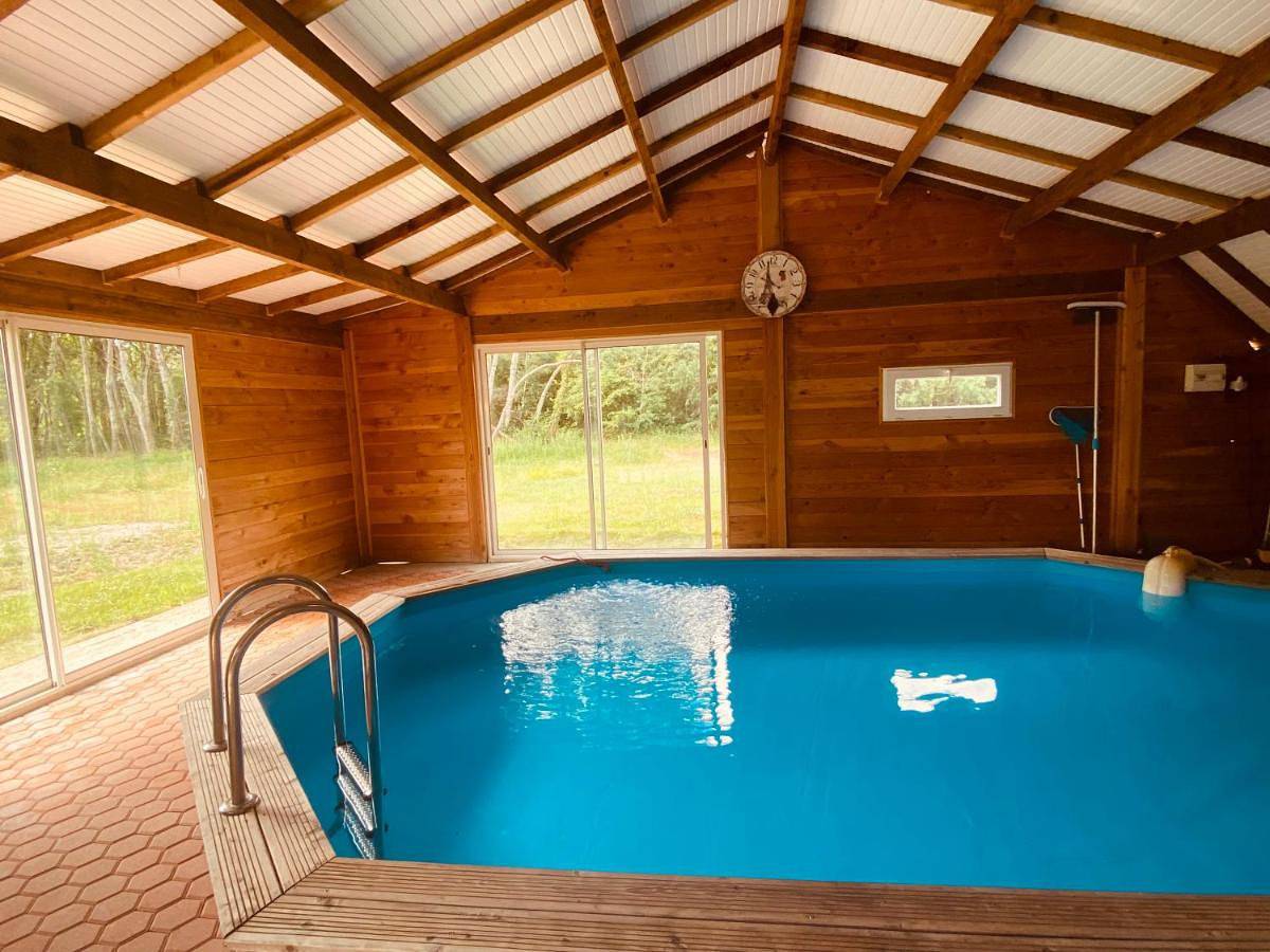 Five-Bedroom House in Varennes-Changy, Région de Montargis