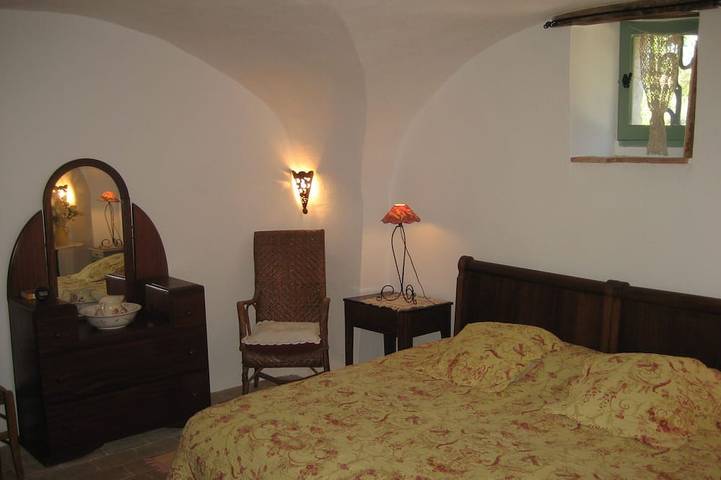 Gîte pour 7 personnes, avec jardin à Fons-sur-Lussan - 2