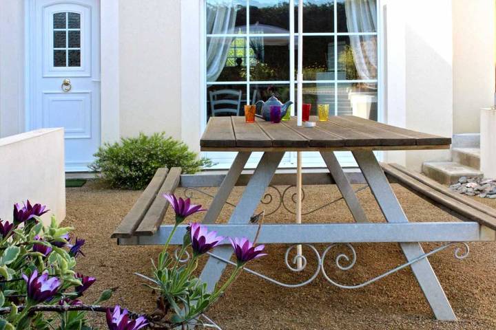 Gîte pour 2 personnes, avec jardin et terrasse à Plouha - 4