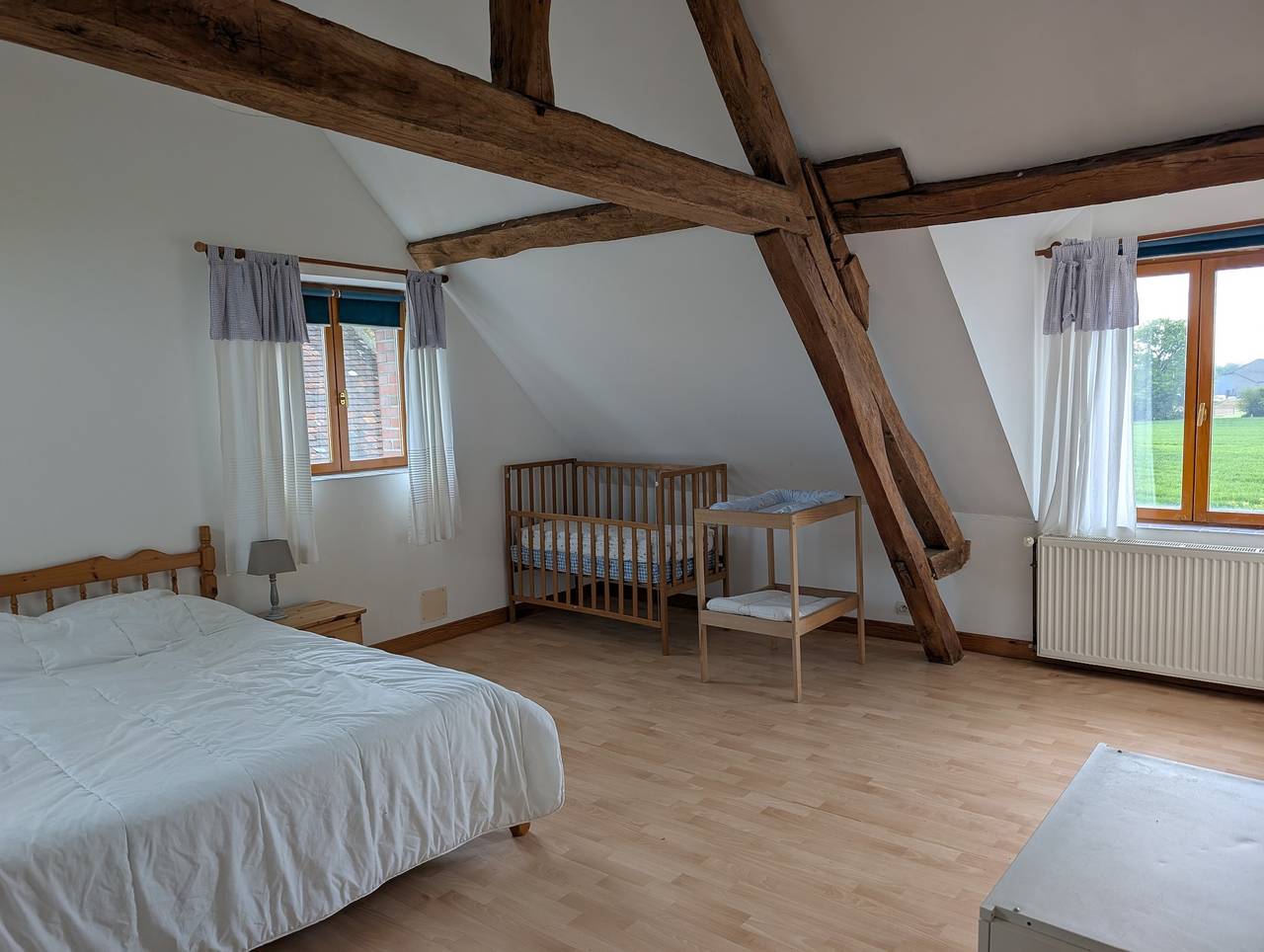 Maison d'hôtes 'Les Hiboux' avec terrasse privée, jardin privé et Wi-Fi in Épuisay, Région de Vendôme