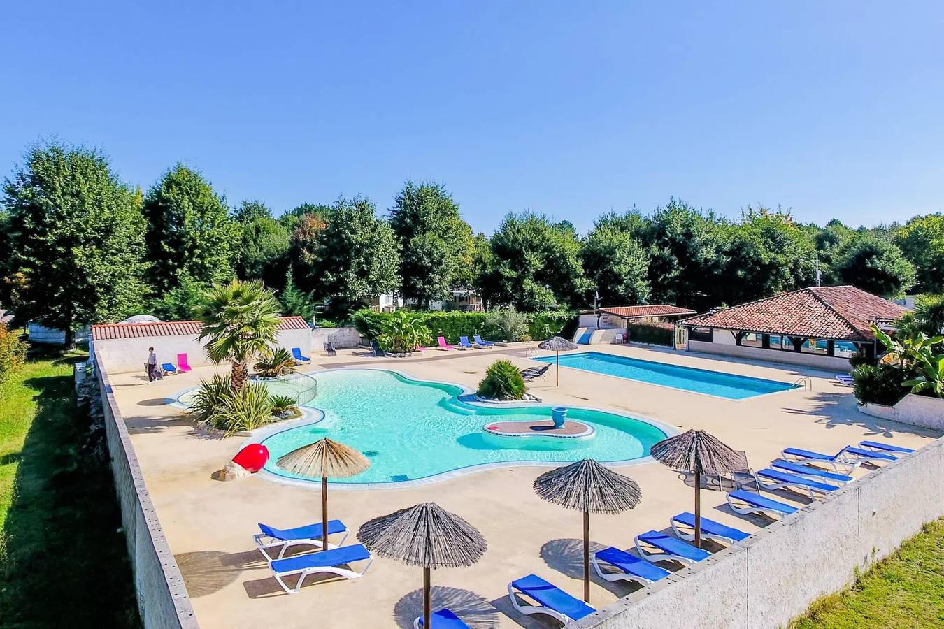 Appartement entier, Cabane sur pilotis sans sanitaire 4 personnes in Sainte-Eulalie-en-Born, Côte d’Argent