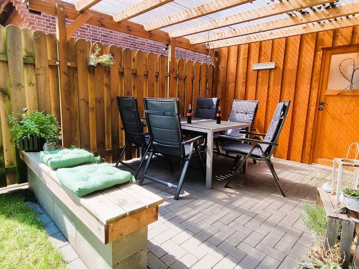 Ferienwohnung für 5 Personen, mit Garten in Uelzen