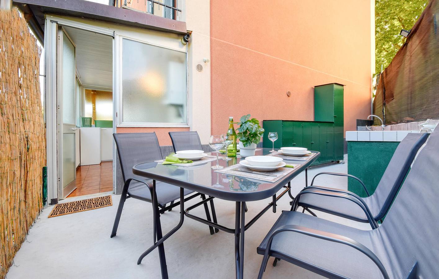 Accogliente appartamento vicino al centro città e al fiume - Parcheggio gratuito in Casarza Ligure, Riviera di Levante