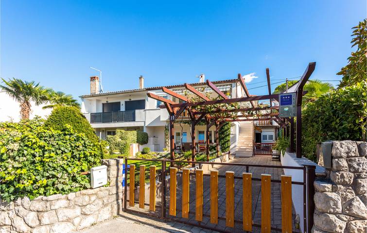Ferienwohnung für 5 Personen, mit Garten und Terrasse in Malinska - 3