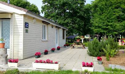 Gîte pour 4 personnes, avec terrasse et jardin dans Cailleville