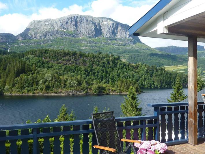Ferienhaus für 10 Personen, mit Terrasse in Nördliches Fjordnorwegen