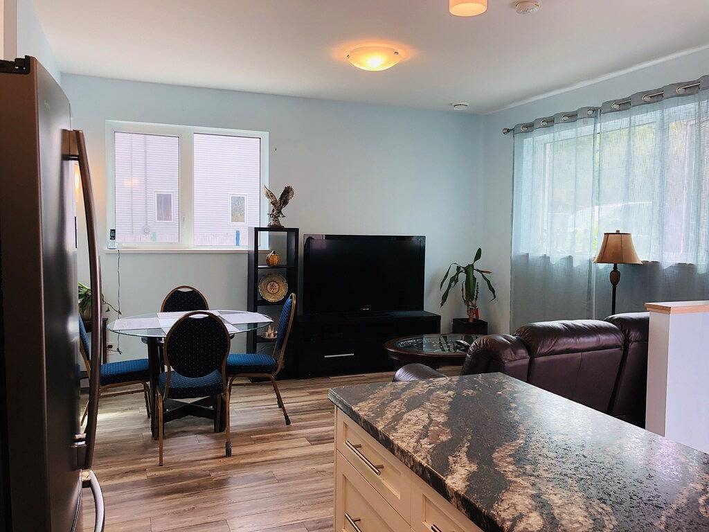Dt Whitehorse Deluxe Condo in Whitehorse, Yukon