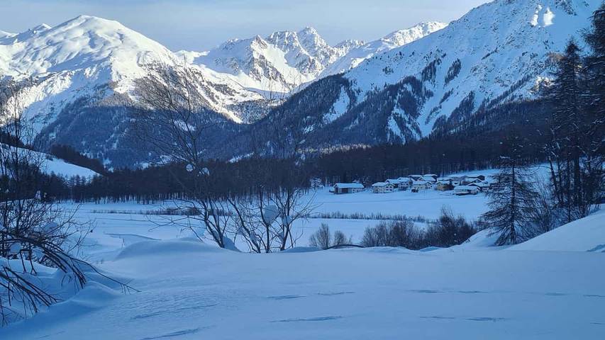 Appartement de vacances entier, Fuldera Daint Chasa Zanoli Ferienwohnung im zweiten Stock - Chasa Zanoli in Fuldera, Val Müstair