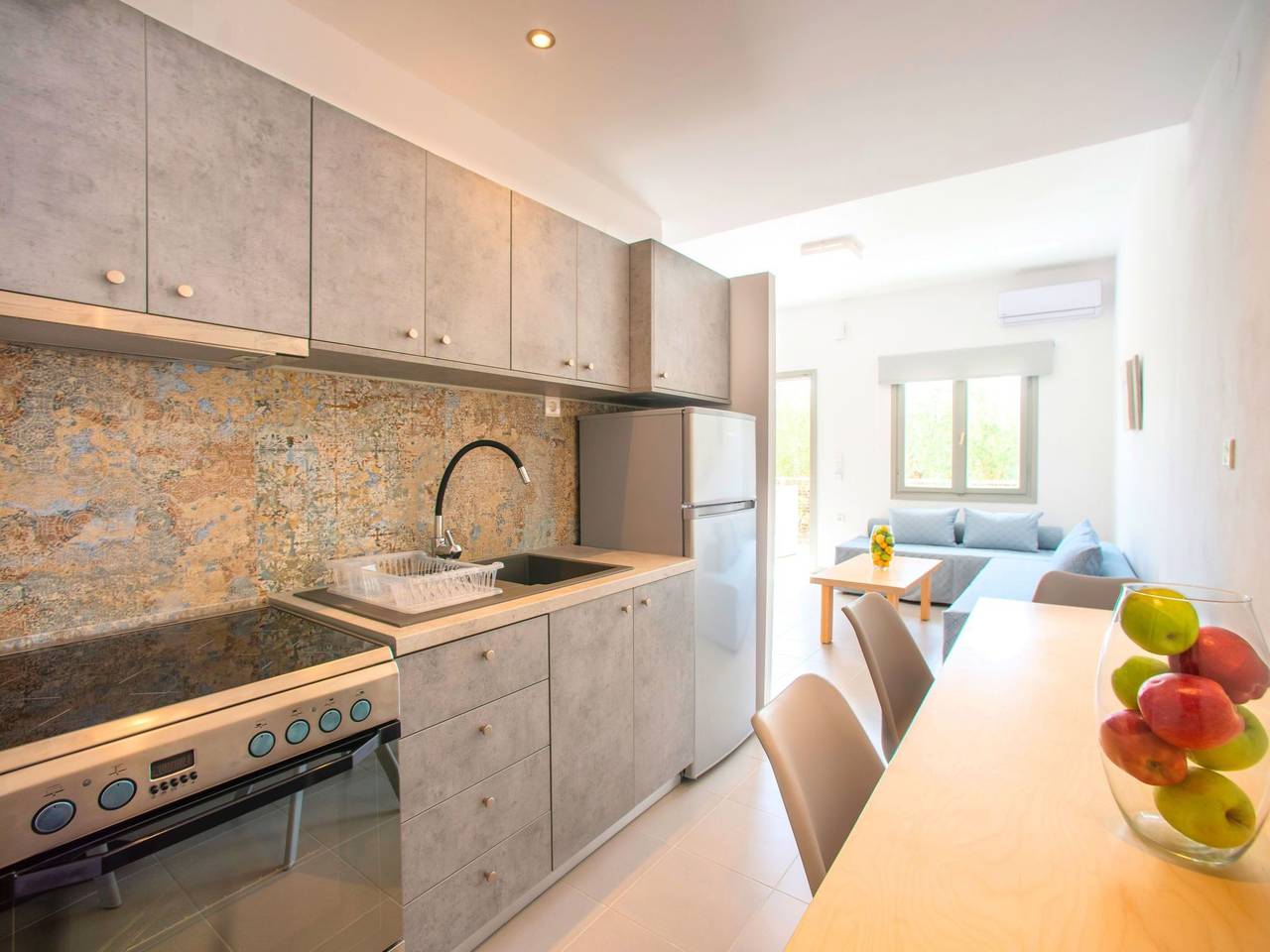 Entire apartment, Elounda Garden Maxima Suite Beheiztes Schwimmbad in Elounda, Lasithi