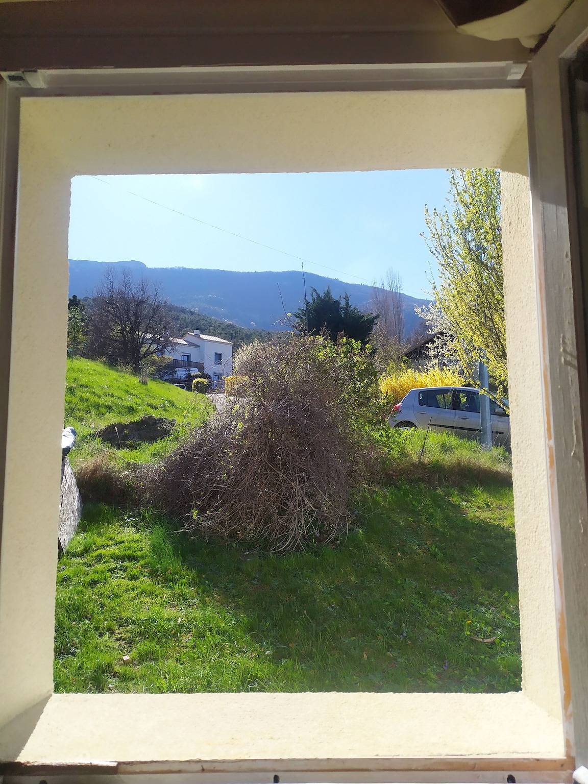 Petite maison avec vue sur les montagnes in Région de Gap