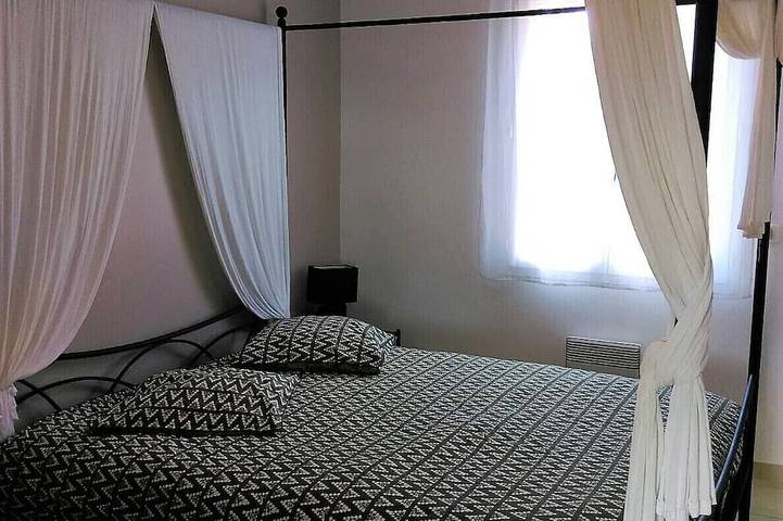 Location de vacances pour 8 personnes, avec jardin et terrasse, animaux acceptés à Cournonsec - 2