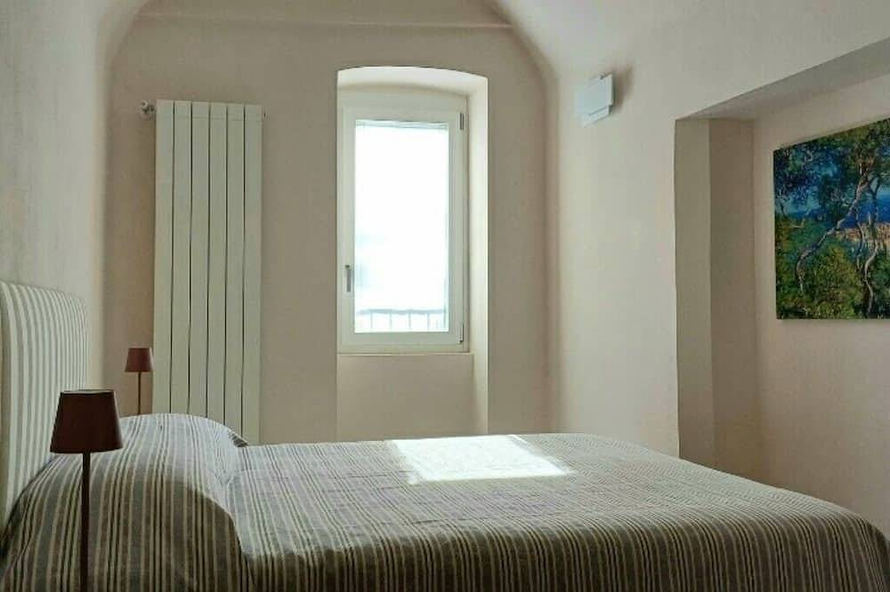 Appartement entier, Au Valùn - Cà Sutana, cozy apartment 3 km from the sea in Camporosso, Alpes liguriennes