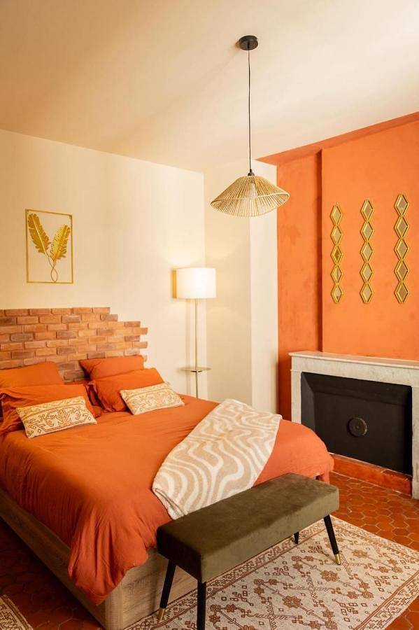 Gîte pour 2 personnes, animaux acceptés dans Office De Tourisme D Arles Camargue - 2