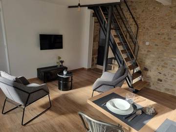 Gîte pour 2 personnes, avec terrasse à Civaux