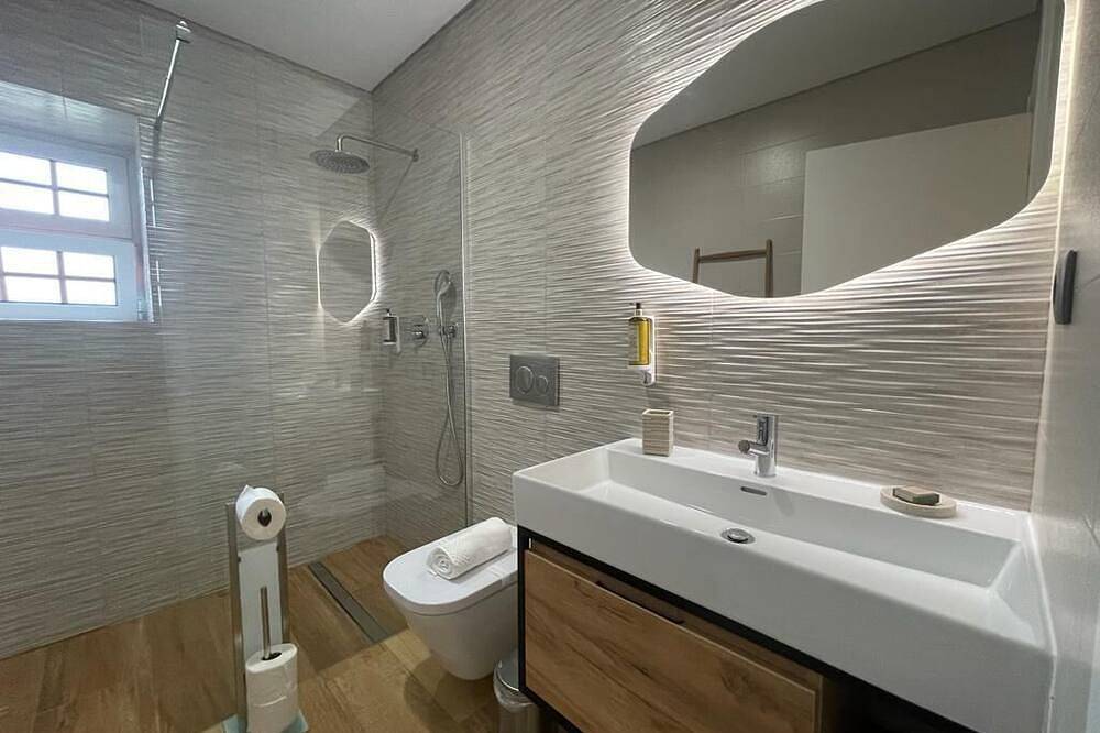 Beautiful 2 Bedroom Ocean Front House In São Jorge,  Azores - Mamba in São Jorge