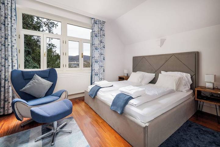 Villa pour 23 personnes, avec jardin, animaux acceptés à Budapest - 3